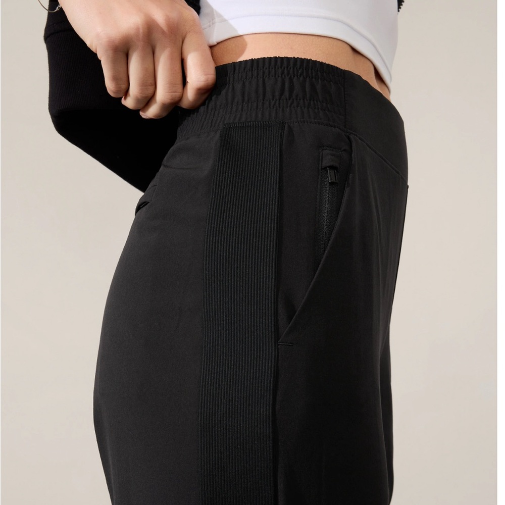 3 for $50 Sale: Athleta Brooklyn Jogger, black, size 24